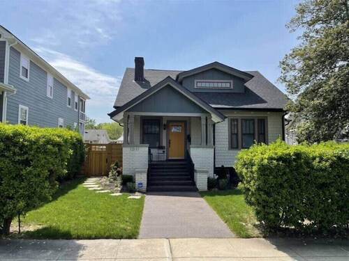 The Little Nest! Charming Brookland Parking!