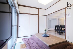 Lejlighed - 2 soveværelser - ikke-ryger (405) | 3 soveværelser, strygejern/strygebræt, gratis Wi-Fi, sengetøj