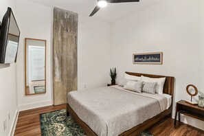 2 makuuhuonetta, silitysrauta/-lauta, Wi-Fi