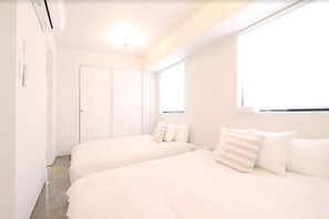 1 bedroom, iron/ironing board, free WiFi