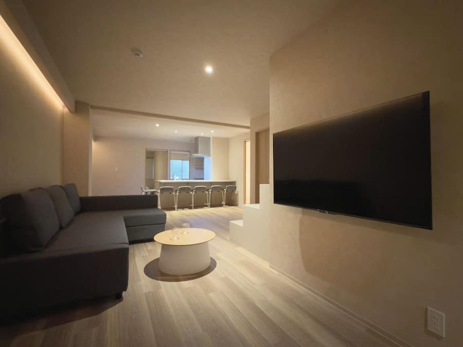 Superior Apartment, 2 Bedrooms, Non Smoking | Living area | Flat-screen TV