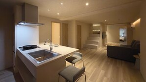 Superior Apartment, 2 Bedrooms, Non Smoking | 3 bedrooms, iron/ironing board, WiFi (free) - Marumasa 201 (Hiroshima)
