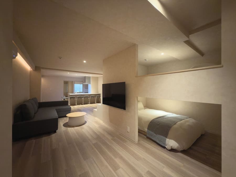 Superior Apartment, 2 Bedrooms, Non Smoking | 3 bedrooms, iron/ironing board, WiFi (free)