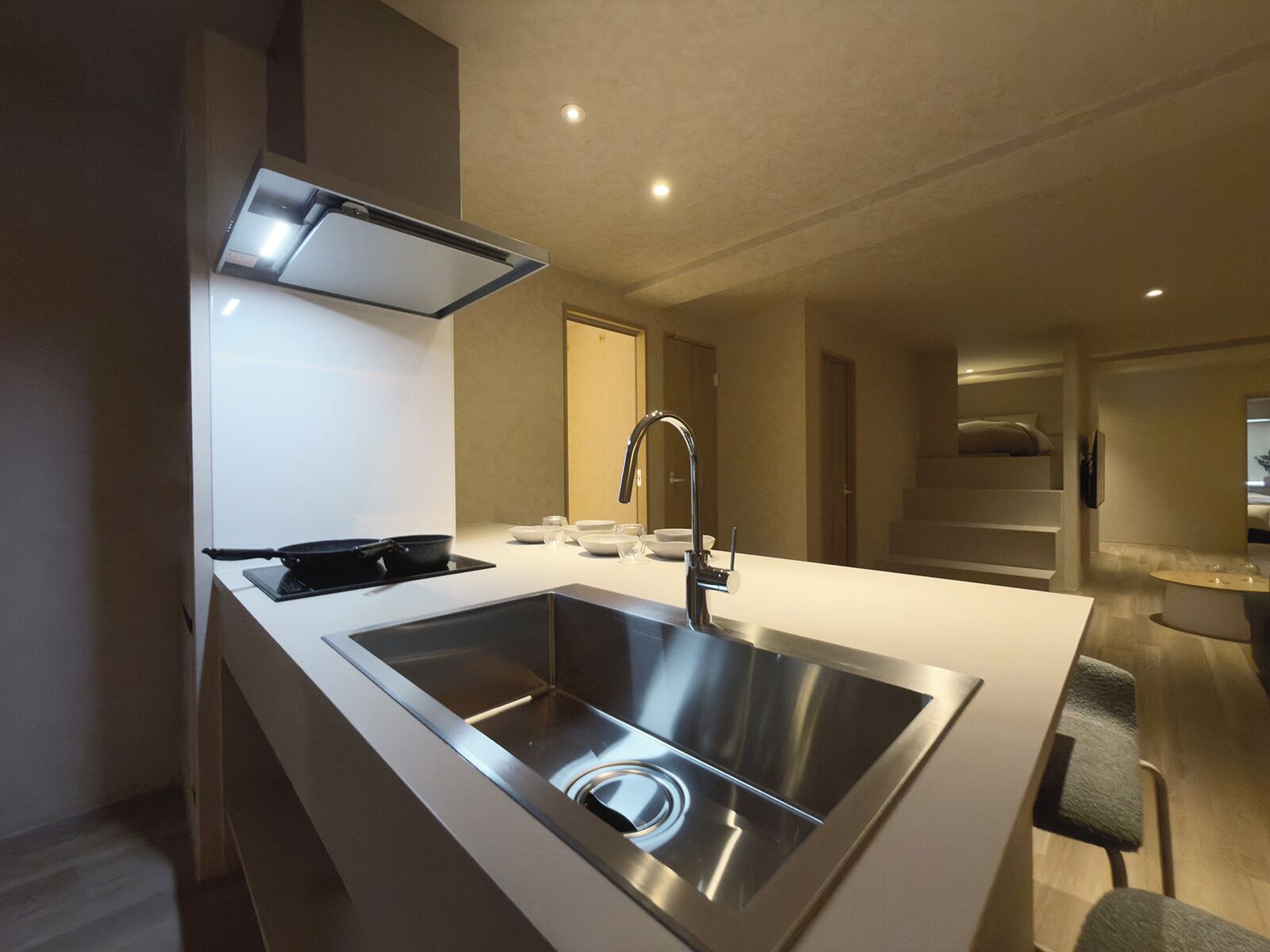Superior Apartment, 2 Bedrooms, Non Smoking | Private kitchen | Fridge, microwave, stovetop, electric kettle