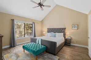 5 bedrooms, desk, iron/ironing board, travel cot