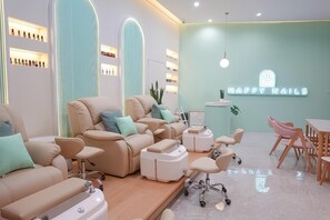 Chăm sóc móng tay/chân 