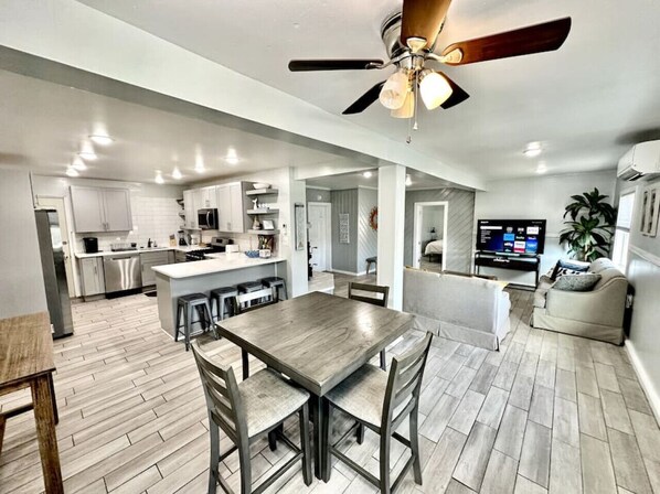 Interior - Ocean Ave Oasis; Spacious 3 BR, 2BA (Wildwood)