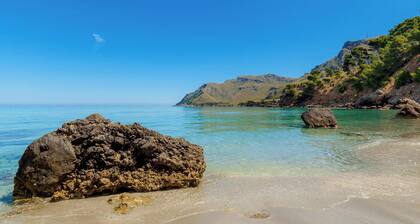 Ferienvilla "Villa Espacio" mit Meerblick, Garten, Pool, WLAN und Terrasse