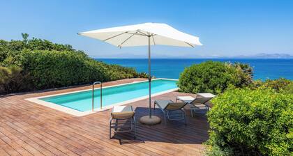 Vacation Villa "Villa Espacio" with Sea View, Garden, Pool, Wi-Fi & Terrace