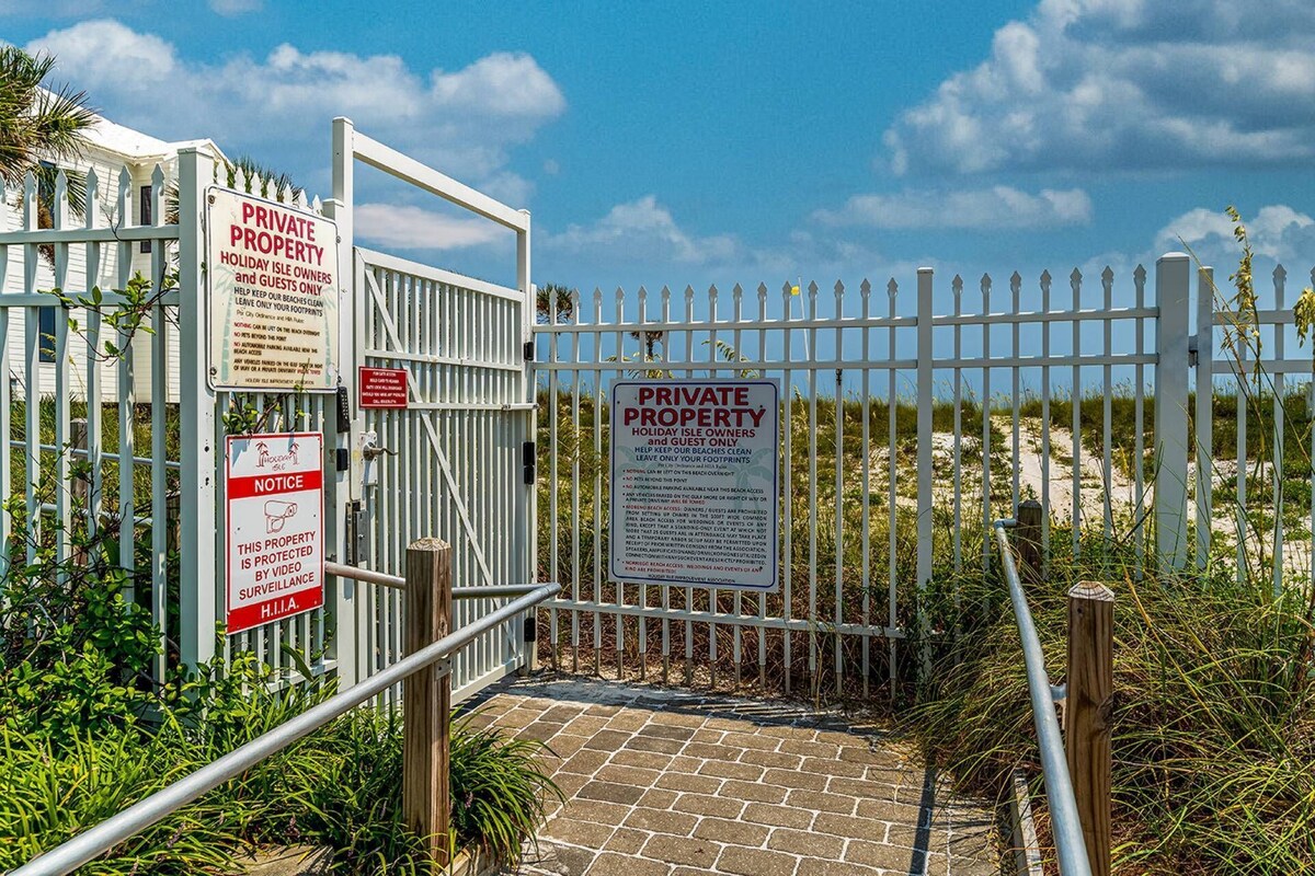 Photo 43 of Water Views!! Pets Welcome, 42' Private Boat Slip on Canal, 2 Kings, Walk 2 Private Beach, Townhome