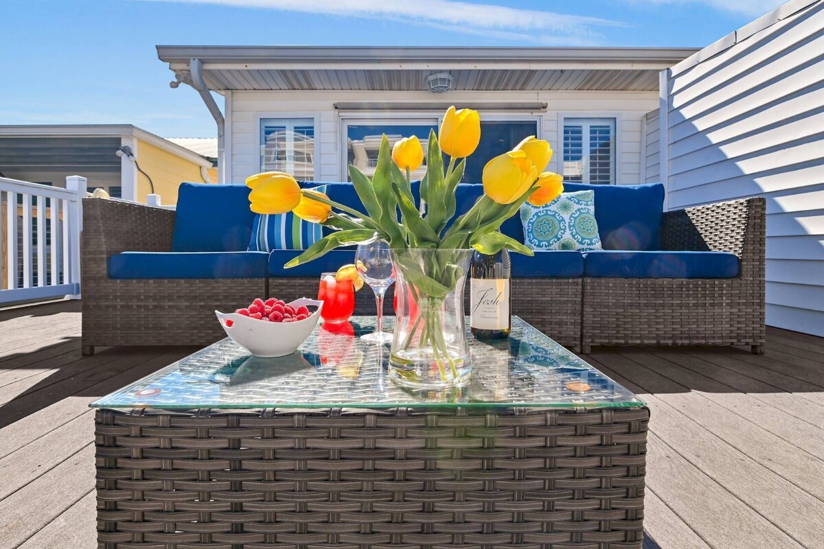 Photo 41 of Water Views!! Pets Welcome, 42' Private Boat Slip on Canal, 2 Kings, Walk 2 Private Beach, Townhome
