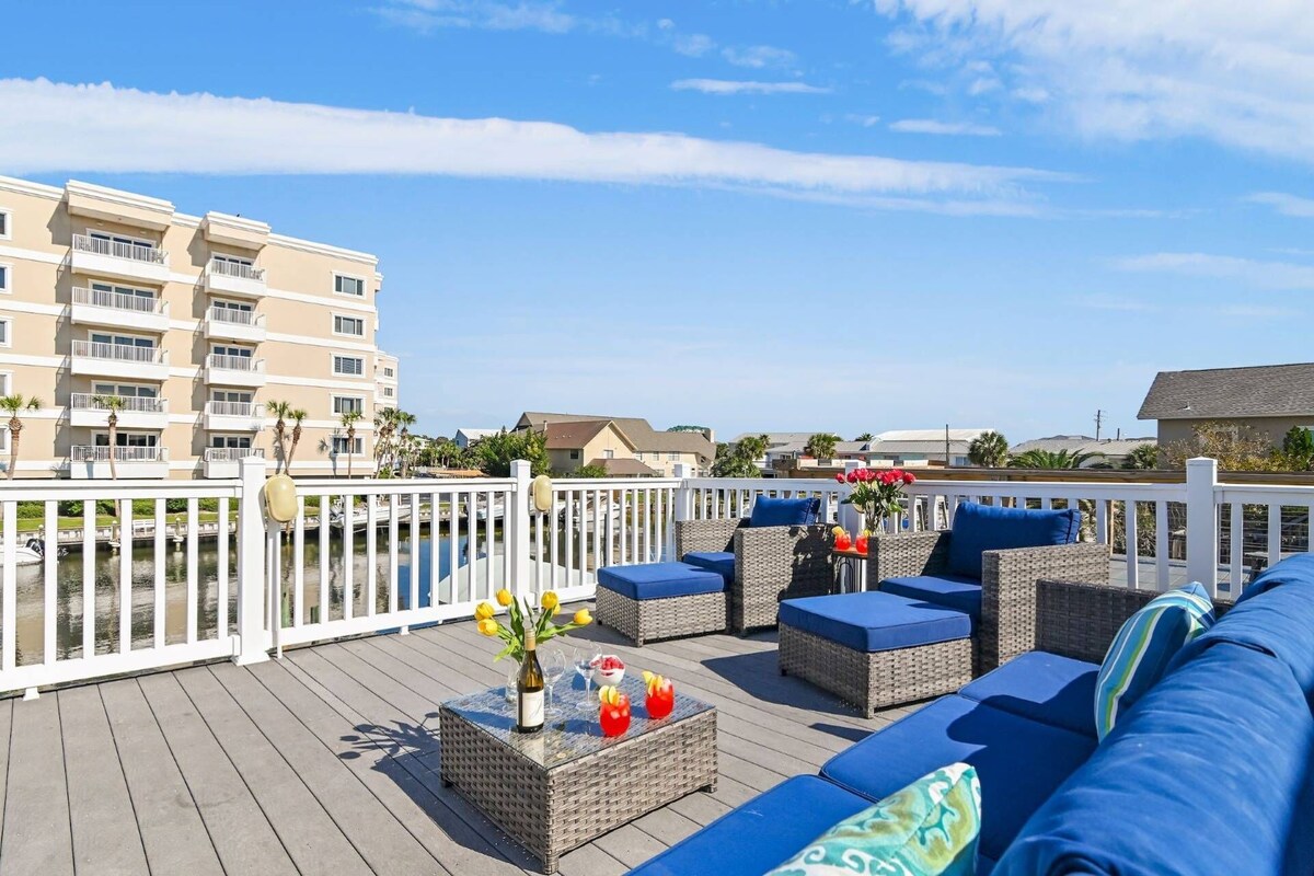 Photo 9 of Water Views!! Pets Welcome, 42' Private Boat Slip on Canal, 2 Kings, Walk 2 Private Beach, Townhome