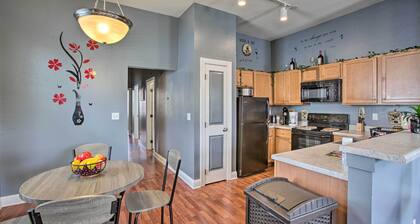 NOLA Home 2 Blocks to Streetcar, Cafes & Bars