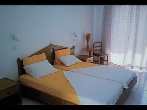 1 sovrum, internet och sängkläder