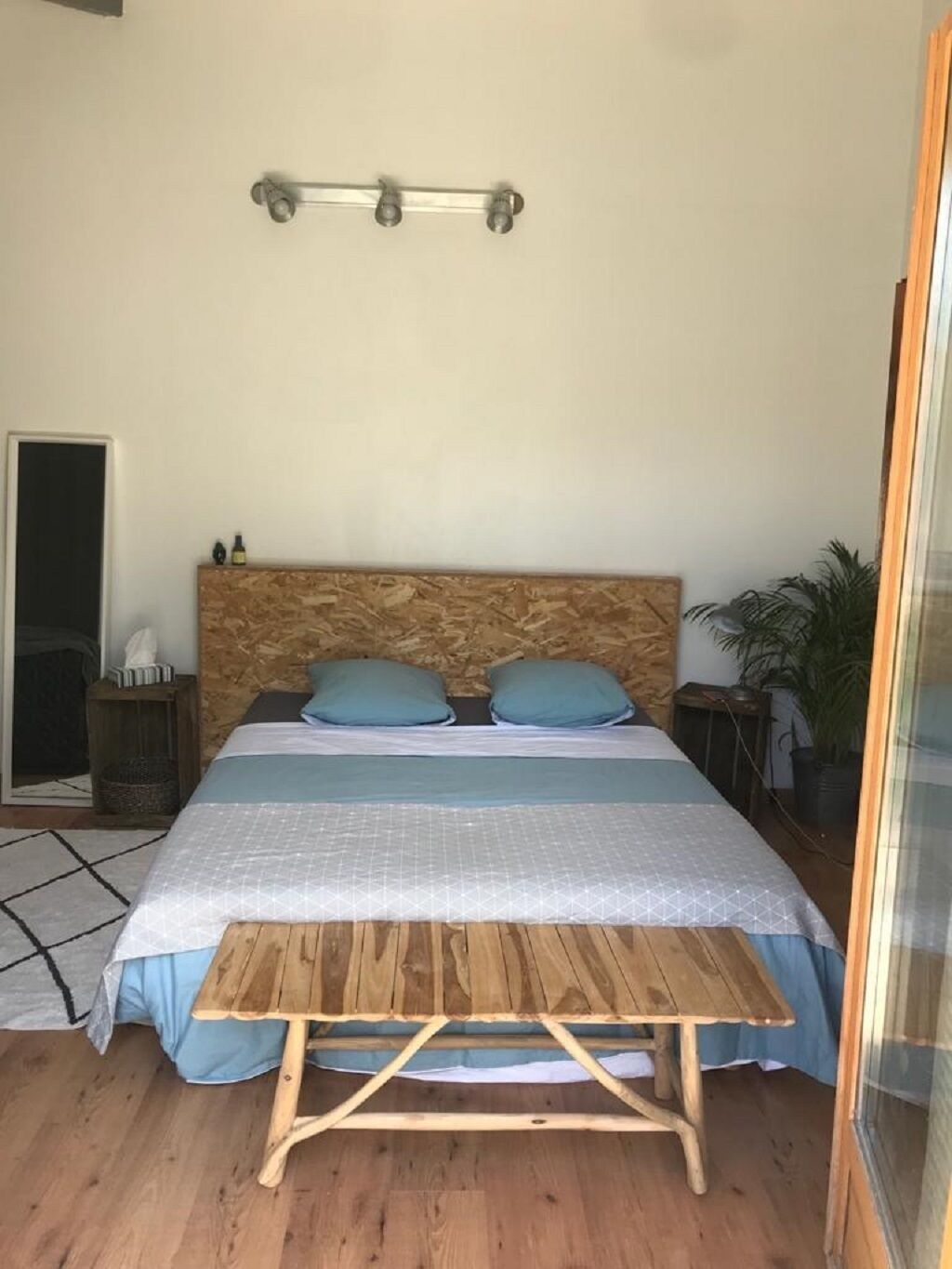 3 bedrooms, WiFi, bed sheets