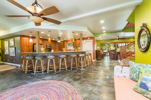 スマートテレビ、DVD プレーヤー、書庫、ビデオライブラリ