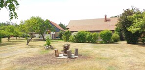 Property grounds - Vacation apartment 1 - Ferienhof Rätzsee (Wustrow)