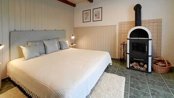 3 Schlafzimmer, Reisekinderbett, WLAN, Bettwäsche