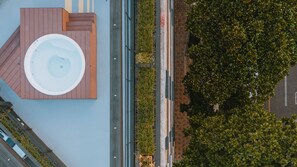 Pool - Rustic & Modern Flat in the heart of Laureles with A/C (Medellín)