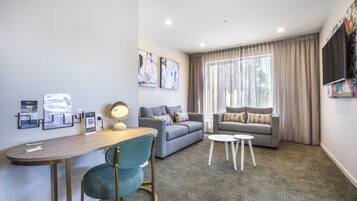 Family Suite | Living area