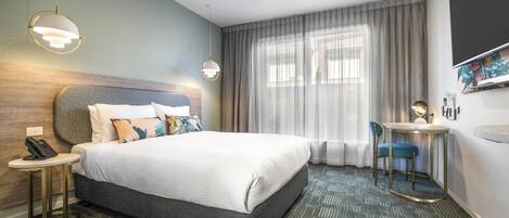 Habitació doble, 1 llit de matrimoni | 1 dormitori, planxa i posts de planxar, wifi gratuïta i roba de llit