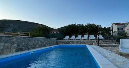 Villa Marta I beautiful house in center of old city and lovely pool