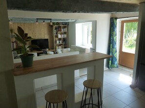 Interior - 3-star gîte. Beautiful family home in the Breton countryside (La Croix-Helléan)