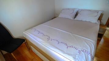 Casa | 3 habitaciones, wifi gratis y ropa de cama