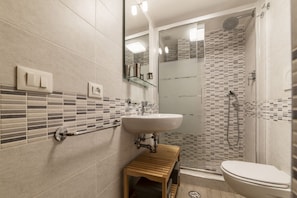 Shower, bidet