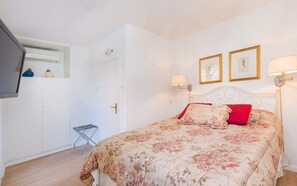 Deluxe Apartment | Soundproofing, iron/ironing board, free WiFi - Steps Old Town Apartments by Irundo (Dubrovnik)