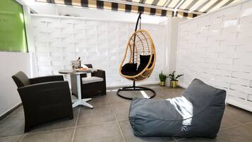 Quarto triplo luxo | Cofres nos quartos, individualmente decorados