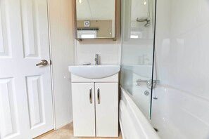 House | Bathroom