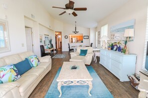 St. Augustine Beach Rentals Living Room