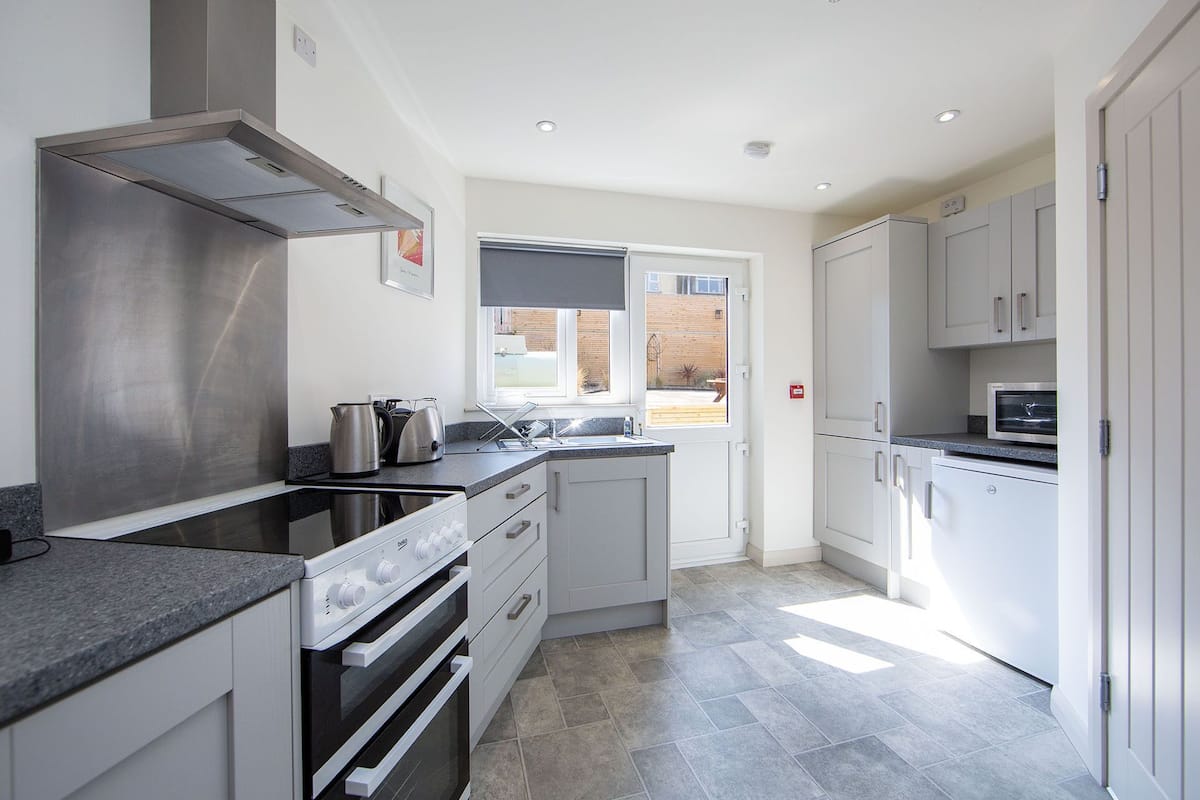 Appartamento, bagno privato, vista cortile | Cucina condivisa