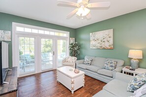 Smart TV, DVD player, books