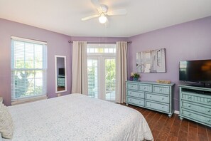 3 Schlafzimmer, BĂŒgeleisen/BĂŒgelbrett, kostenloses WLAN, BettwĂ€sche