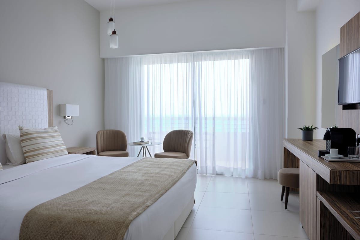 Superior Room Sea View | 1 bedroom, hypo-allergenic bedding, free WiFi, bed sheets