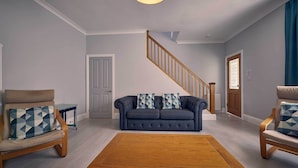 House | Living area | Flat-screen TV - Roselyn (Newbiggin-by-the-Sea)