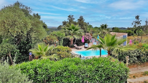 Comfortable 3-room Casa Lisa with swimming pool 
