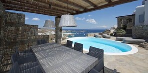 Outdoor dining - Mykonos holiday rental,  with private pool (Psarou)