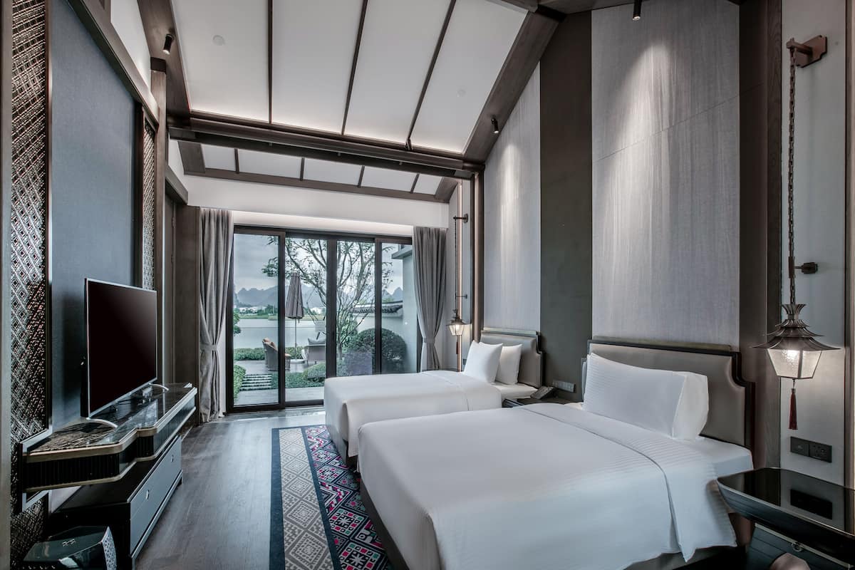 Deluxe One - Twin Bedroom Villa with Lake View | 3 bedrooms, in-room safe, desk, blackout curtains