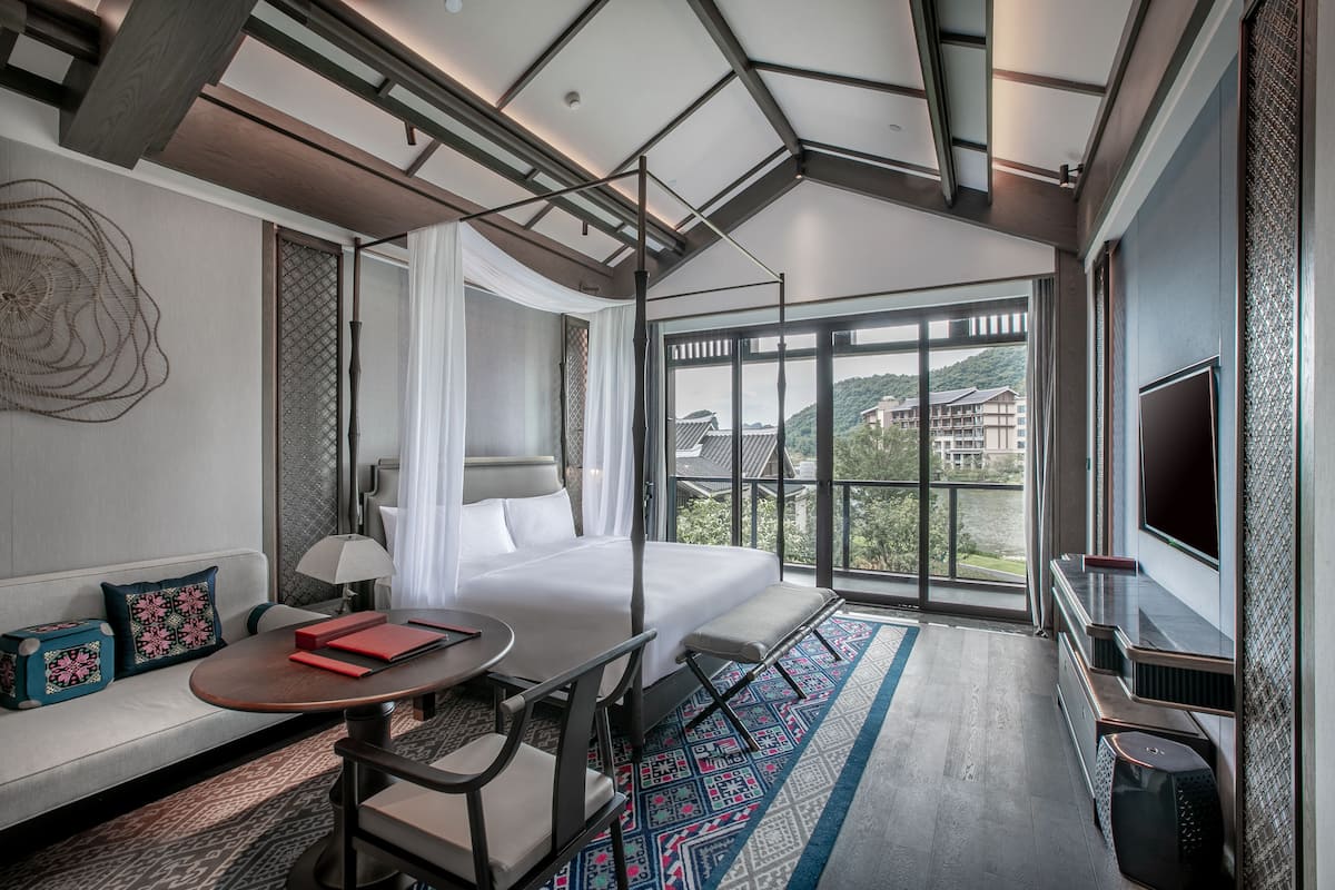 Supreme Courtyard Two-Bedroom Villa | 3 bedrooms, in-room safe, desk, blackout curtains