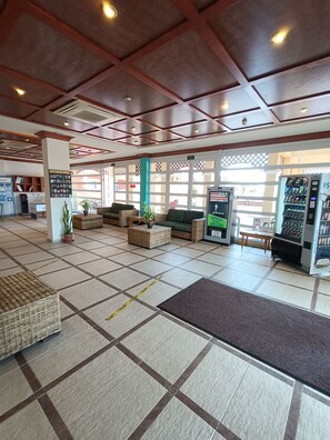 Reception - Granada Park (Arona)