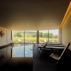 Sauna, boblebad, dampbad, kropsbehandlinger, deep tissue-massage