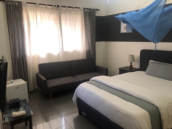 3 bedrooms, in-room safe, iron/ironing board, free WiFi - Hotel le Littoral des Almadies (Dakar)