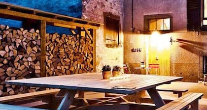La Maison de la Cleurie, Gîte Jusqu'à 14 Personnes