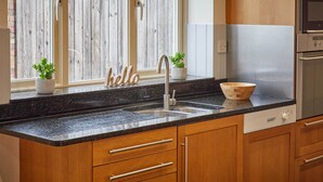 House | Private kitchen - Strathview (Hexham)
