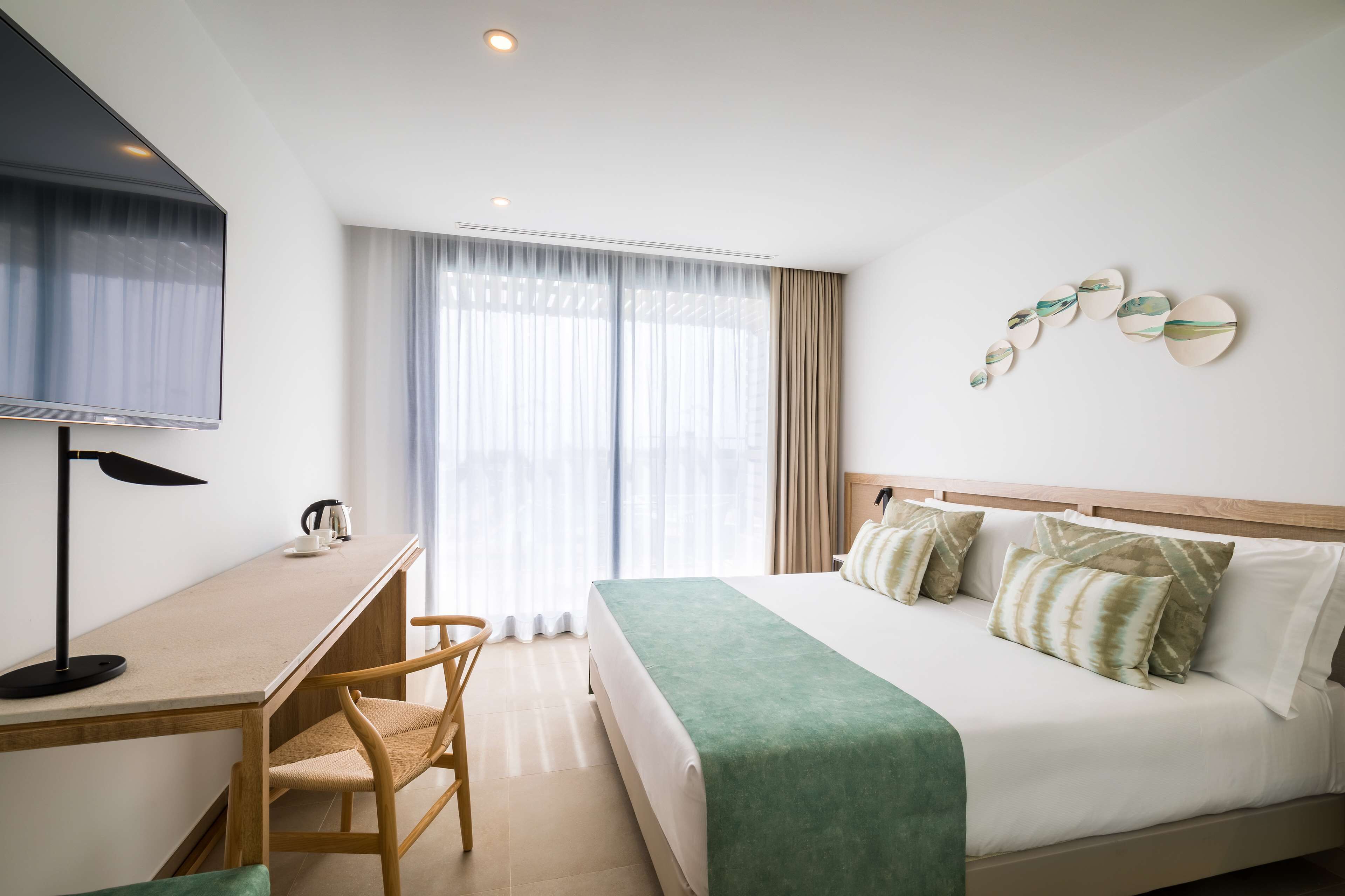Habitación superior | Ropa de cama de alta calidad y edredón 