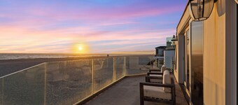 3521O-2353911 Serenity by the Sea