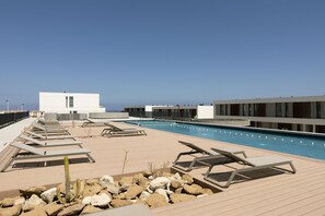 小型健身游泳池